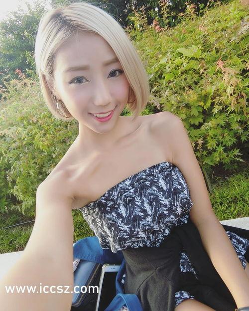 国产美女露脸
